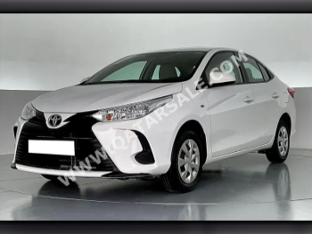 Toyota  Yaris  4 Cylinder  Sedan  White  2024