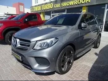 Mercedes-Benz  GLE  400  2016  Automatic  39,000 Km  6 Cylinder  Four Wheel Drive (4WD)  SUV  Gray  With Warranty