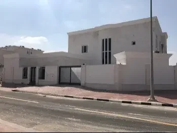 Labour Camp Family Residential  - Not Furnished  - Doha  - Al Sadd  - 7 Bedrooms