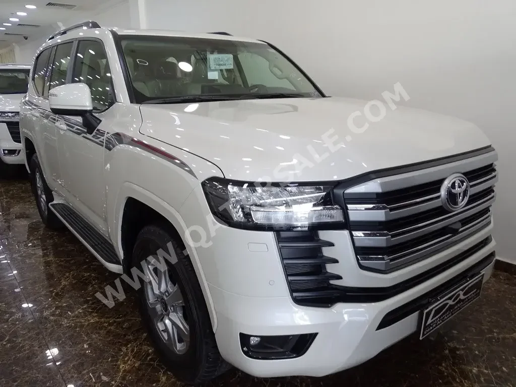 Toyota  Land Cruiser  GXR Twin Turbo  2023  Automatic  0 Km  6 Cylinder  Four Wheel Drive (4WD)  SUV  White  With Warranty