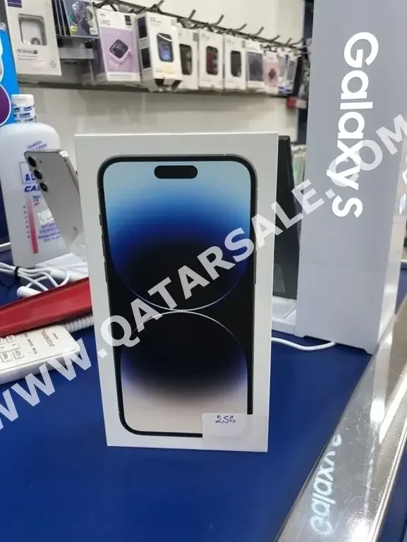 Apple  - Iphone 14  - Pro Max  - Silver  - 256 GB  - Under Warranty