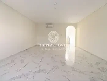 Family Residential  - Semi Furnished  - Umm Salal  - Al Kharaitiyat  - 6 Bedrooms