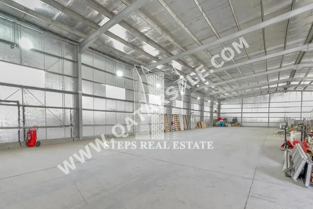 Warehouses & Stores - Al Wakrah  - Barkit Al Awamer  -Area Size: 2000 Square Meter