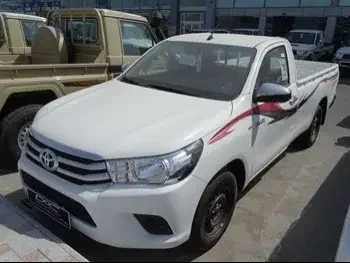 Toyota  Hilux  2023  Manual  0 Km  4 Cylinder  Rear Wheel Drive (RWD)  Pick Up  White  With Warranty