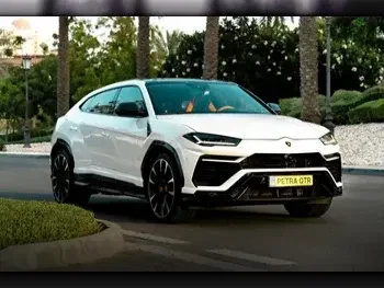  Lamborghini  URUS  SUV 4x4  White  2022