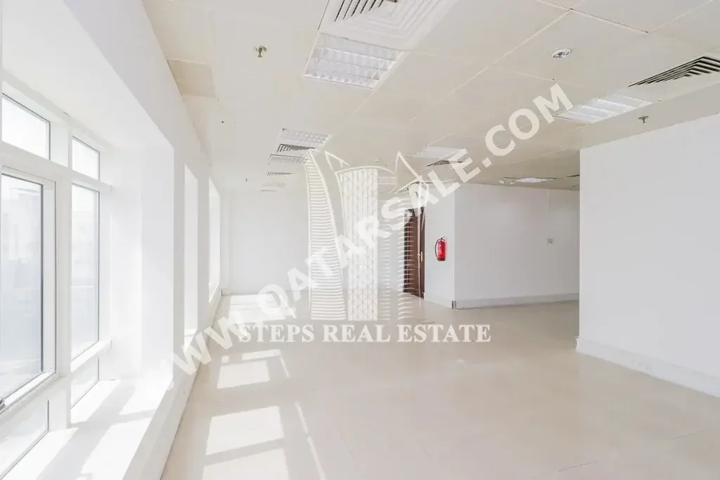 Commercial Offices - Not Furnished  - Doha  - Rawdat Al Khail