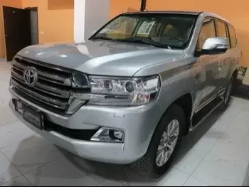 Toyota  Land Cruiser  GXR  2021  Automatic  0 Km  6 Cylinder  Four Wheel Drive (4WD)  SUV  Silver  With Warranty