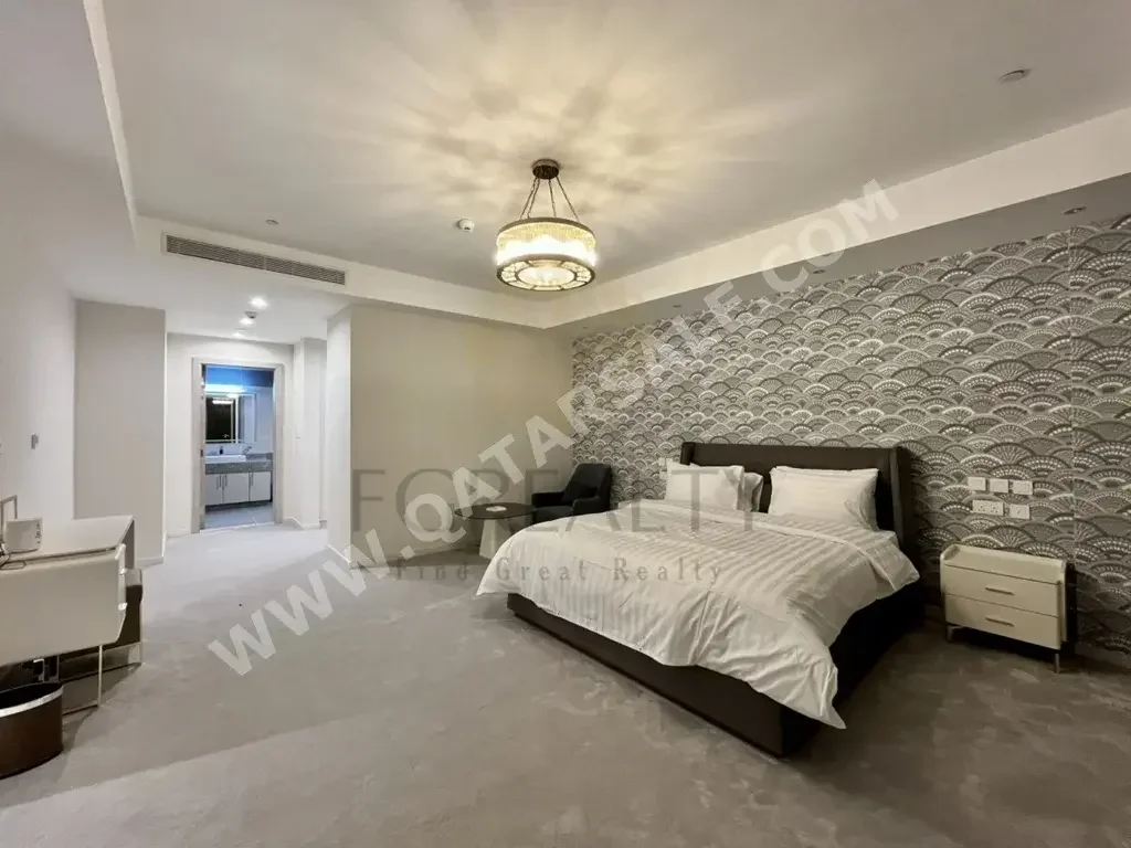 2 Bedrooms  Apartment  For Rent  in Lusail -  Marina District  Fully Furnished