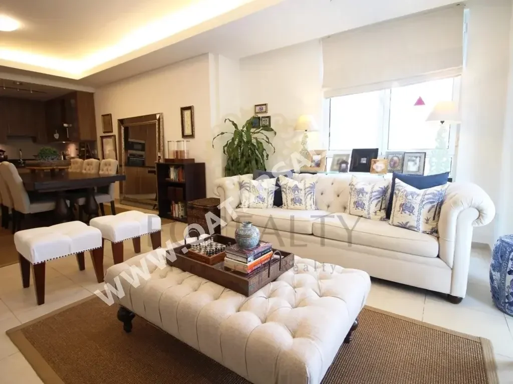 1 Bedrooms  Apartment  For Rent  in Doha -  The Pearl  Fully Furnished