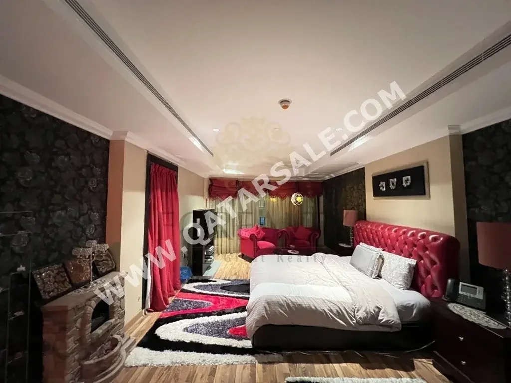 1 Bedrooms  Apartment  For Rent  in Doha -  The Pearl  Not Furnished