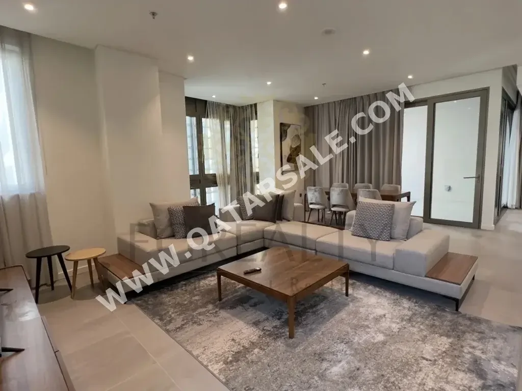 3 Bedrooms  Apartment  For Rent  in Doha -  Mushaireb  Fully Furnished