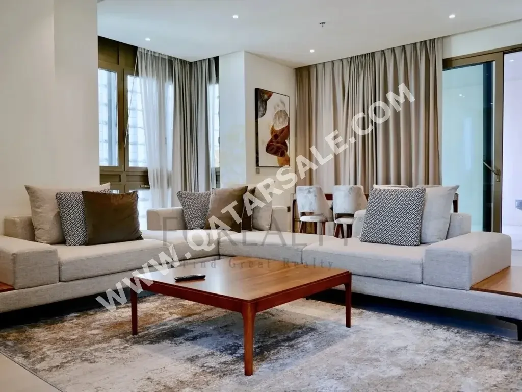 3 Bedrooms  Apartment  For Rent  in Doha -  Mushaireb  Fully Furnished