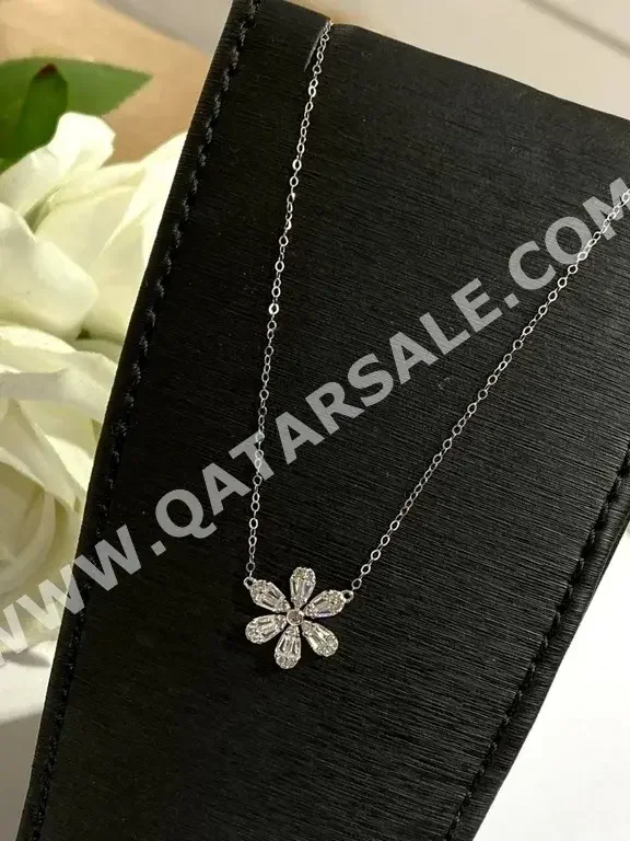 Gold Necklace  Italy  Woman  By Item ( Designers )  White Gold  18k