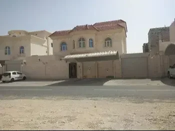 Labour Camp Family Residential  - Not Furnished  - Doha  - Al Sadd  - 6 Bedrooms